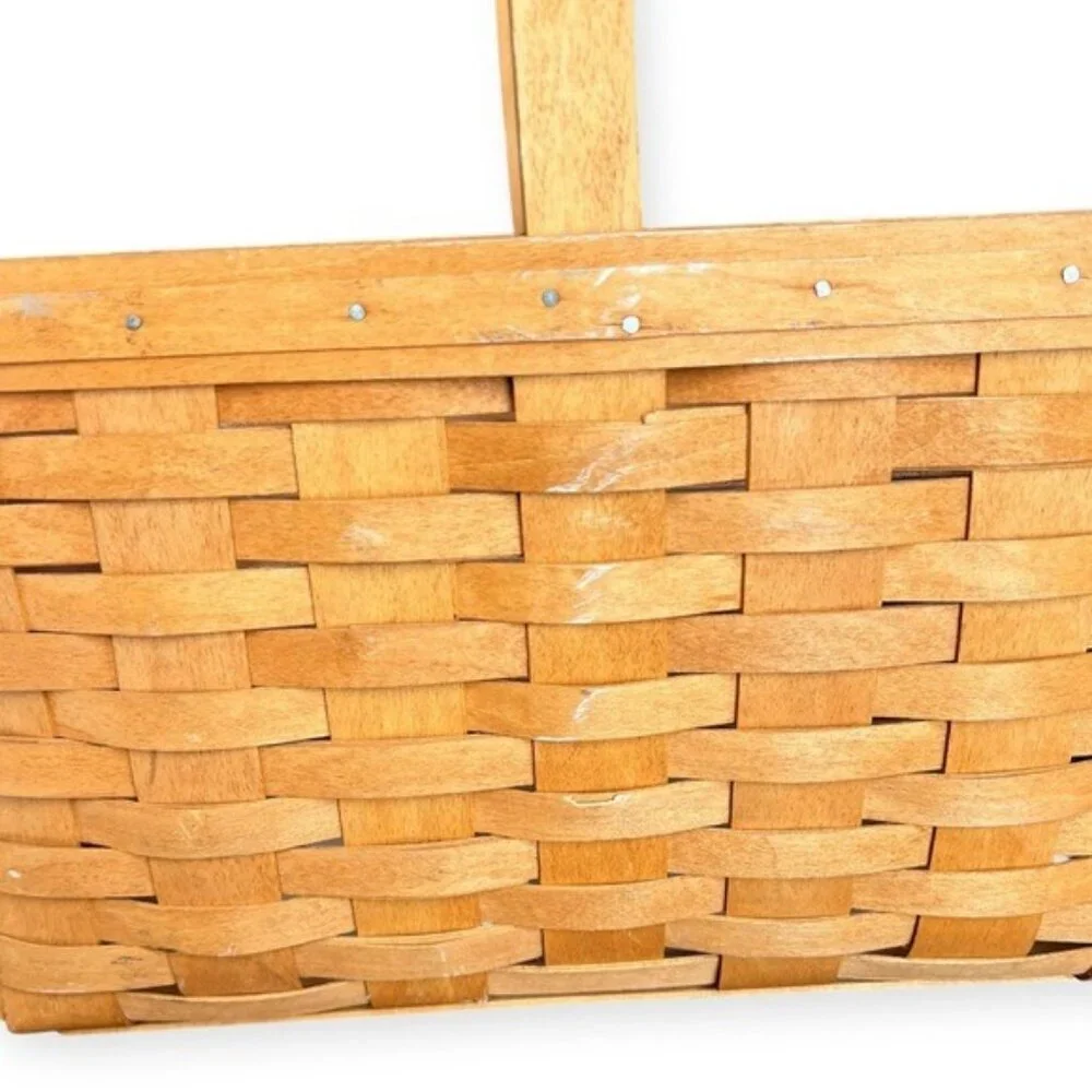 🌻Vintage Longaberger Basket with book 